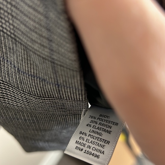 Billie The Label Plaid Diana Blazer - Picture 8 of 9